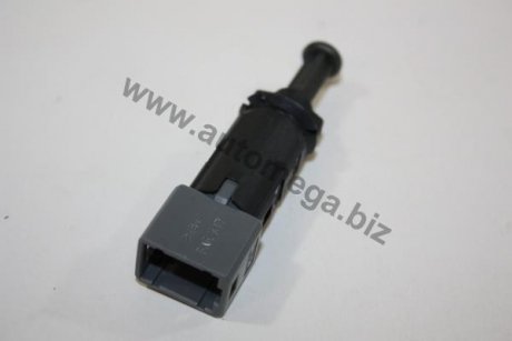 Перев. света Стоп NissanOpelRenault AUTOMEGA 150063410