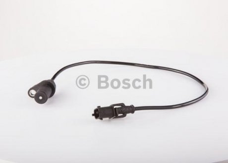 Датчик обертів колінвалу BOSCH 0 261 210 161 (фото 1)