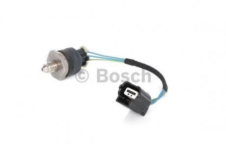 Датчик, давление подачи топлива BOSCH 0261545047