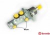 Тормозной цилиндр главный BREMBO M85 054 (фото 1)