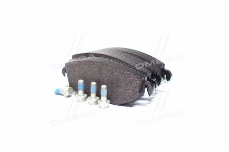 Колодки тормозные дисковые передние FORD Mondeo JAGUAR X-Type CHAMPION 573013CH