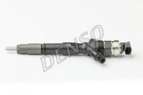 Форсунка топливная DENSO DCRI107800 (фото 1)