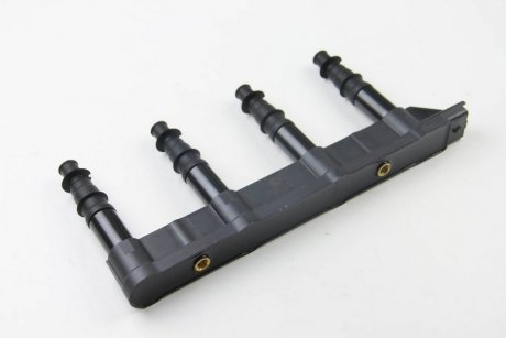 Катушка зажигания Citroen C2, C3 I, C4, C4 I Peugeot 1007, 206, 206 SW, 207, 307, 307 SW 1.4 10.03- HELLA 5DA 358 000-311