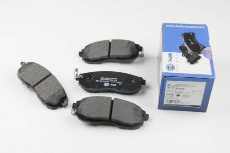 Комплект тормозных колодок, дисковый тормоз 8DB 355 013-991 BEHR / HELLA 8DB355013-991