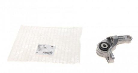 Опора двигателя Ford C-Max II (10-), Focus III (10-), Transit Connect II (15-) HUTCHINSON 532C37