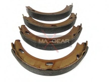 Тормозные колодки 19-0226 MAXGEAR 190226