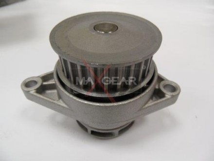 Насос води 1,4-1,6 GOLF3/PO MAXGEAR MGC5468