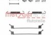 Комплект пружинок колодок ручника Citroen Xsara/Peugeot 205/306 83- 1050651 METZGER