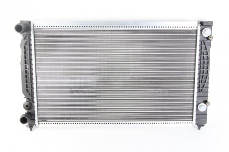 Радиатор охлаждения AUDI,VW (выр-во) NISSENS 60499 (фото 1)