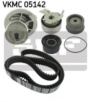 Водяной насос + комплект зубчатого ремня SKF VKMC 05142