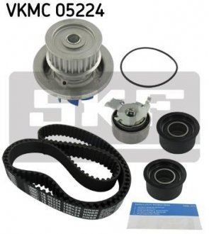 Насос води + комплект зубчатого ремня SKF VKMC05224