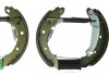 Тормозные колодки барабанные STARLINE BC SK569 (фото 1)