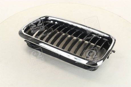 Решетка в капоте лев. BMW 7 E38 TEMPEST 014 0092 911