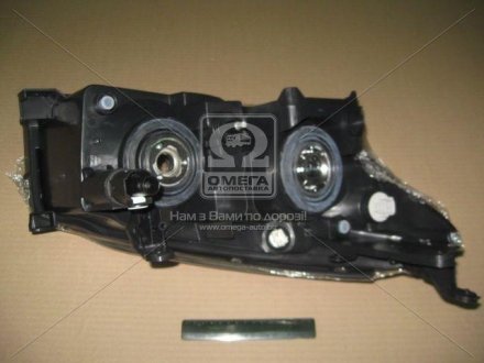 Фара Лив. TOY RAV4 06- TYC 20-B532-05-2B