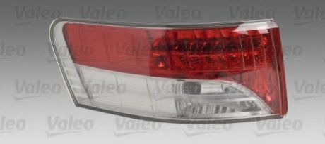 Фонарь задний, правый Valeo 43963
