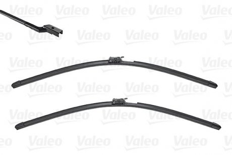 Щетки стеклоочистителя SILENCIO WIPER AQUA 480+650 с обогревом VOLVO XC60 \'\'17>> Valeo 572308