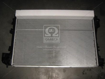 Радиатор, охлаждение двигателя Van Wezel 37002340
